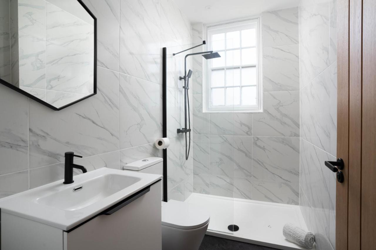 Contemporary First Floor * Penzance