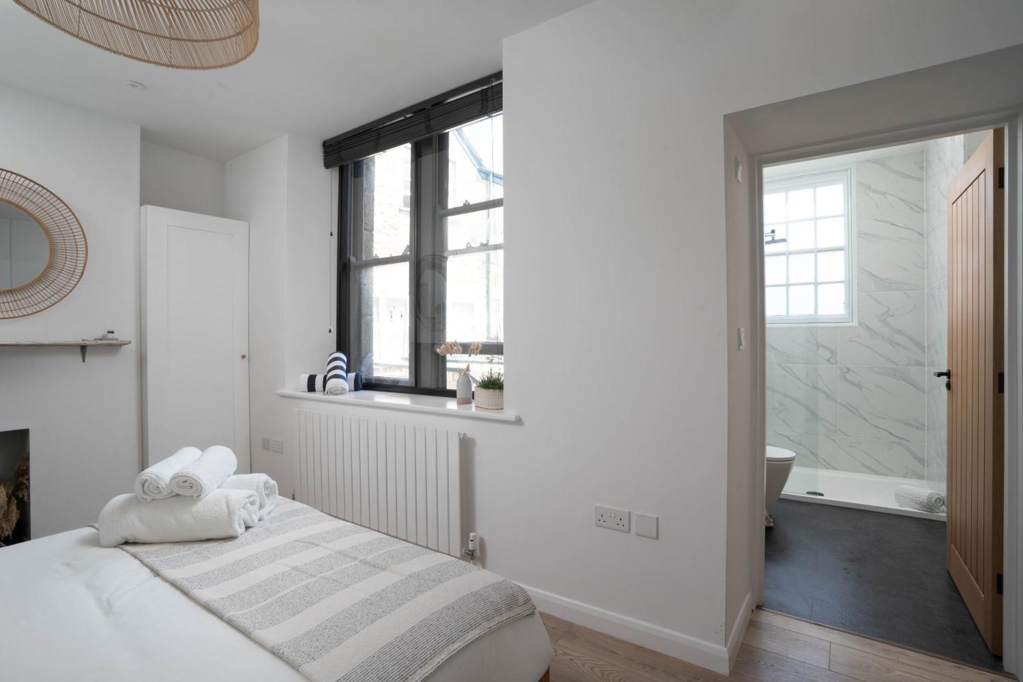 Apartment Contemporary First Floor Penzance